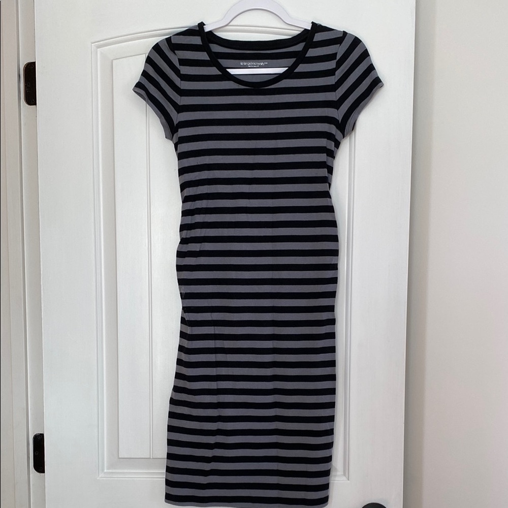 Maternity dress